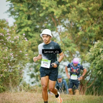 Runner Photo 9033602