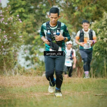 Runner Photo 9033735