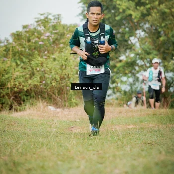 Runner Photo 9033743
