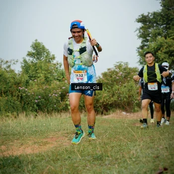 Runner Photo 9033801