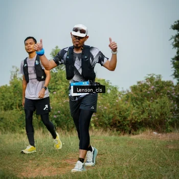 Runner Photo 9033811