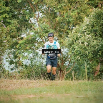 Runner Photo 9033830