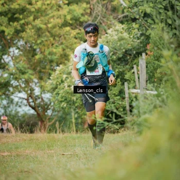 Runner Photo 9033873