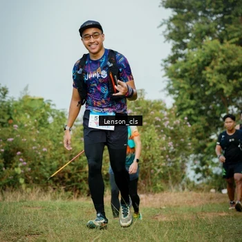 Runner Photo 9033909