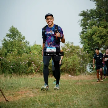 Runner Photo 9033925