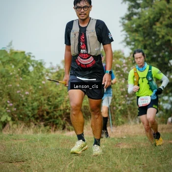 Runner Photo 9033973