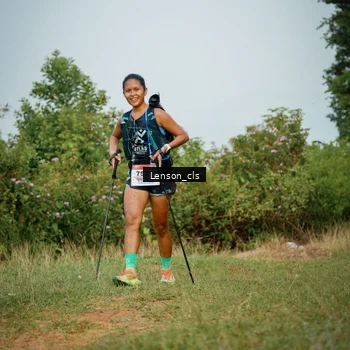 Runner Photo 9034001