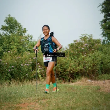 Runner Photo 9034002