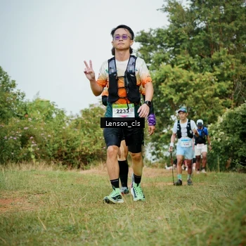 Runner Photo 9034175