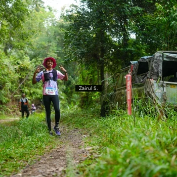 Runner Photo 9034800