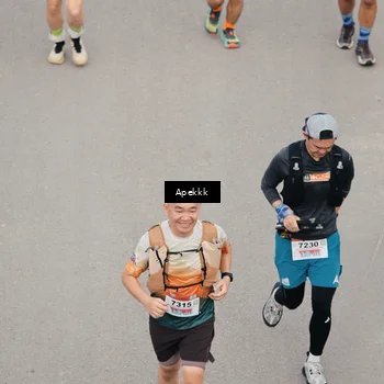 Runner Photo 9046683