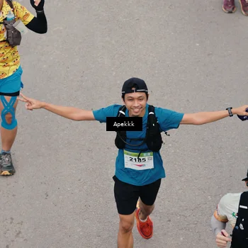 Runner Photo 9046708