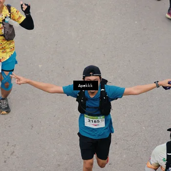 Runner Photo 9046709