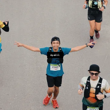 Runner Photo 9046712