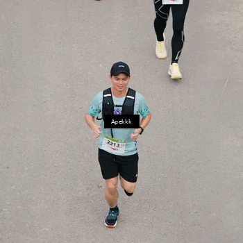 Runner Photo 9046716