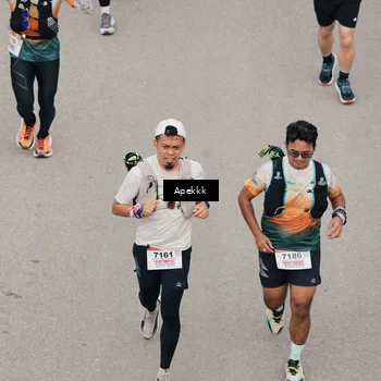 Runner Photo 9046718