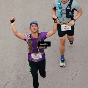 Runner Photo 9046735