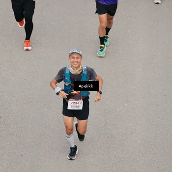 Runner Photo 9046737