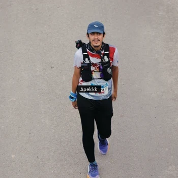 Runner Photo 9046741