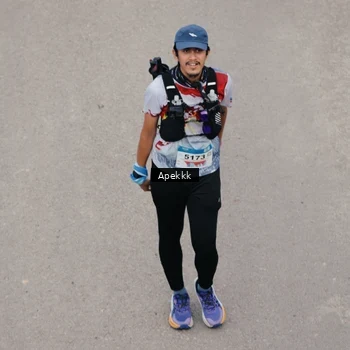 Runner Photo 9046742