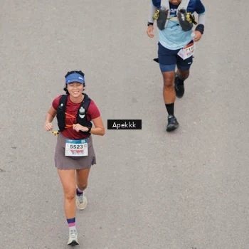Runner Photo 9046751
