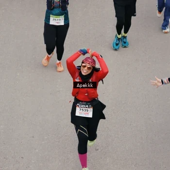 Runner Photo 9046760