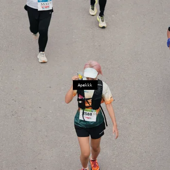 Runner Photo 9046780