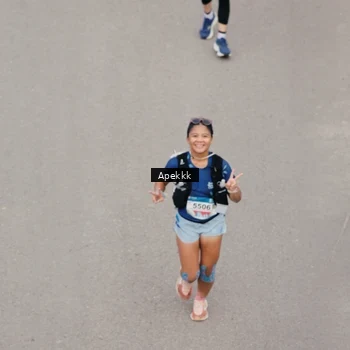 Runner Photo 9046788