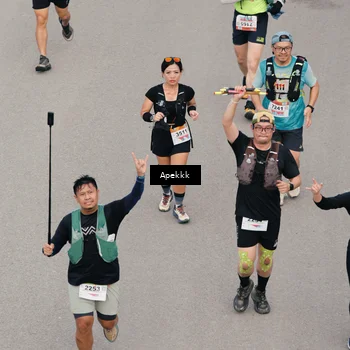 Runner Photo 9046795
