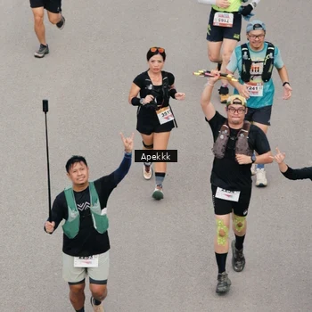 Runner Photo 9046805