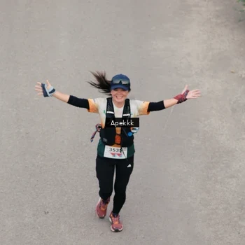 Runner Photo 9046812