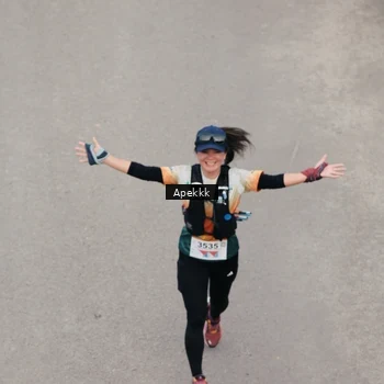 Runner Photo 9046813