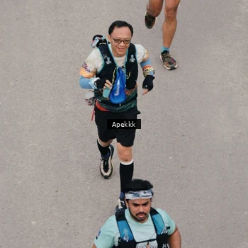 Runner Photo 9046815