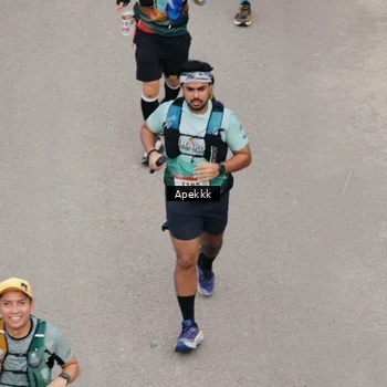 Runner Photo 9046816