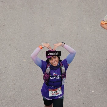 Runner Photo 9046822
