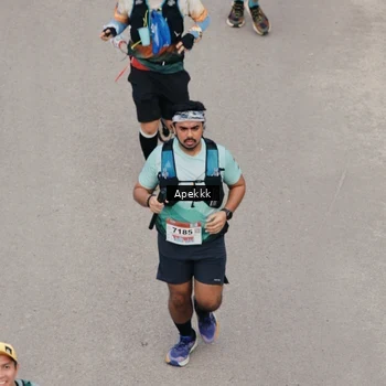 Runner Photo 9046823