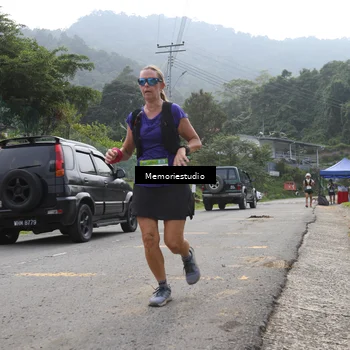 Runner Photo 9046895
