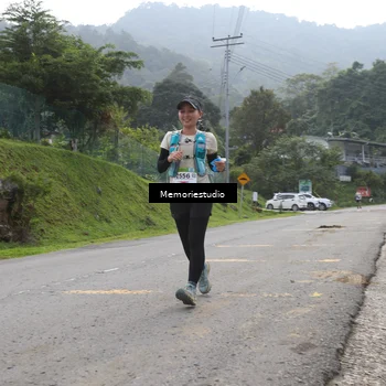 Runner Photo 9046906