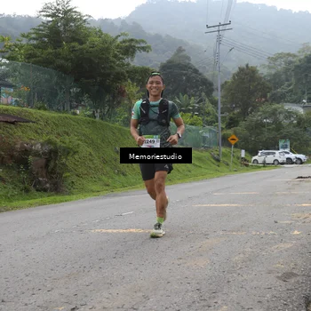 Runner Photo 9046920