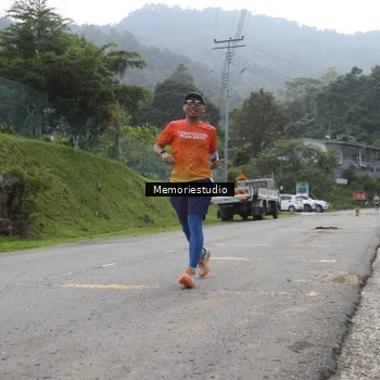 Runner Photo 9046947