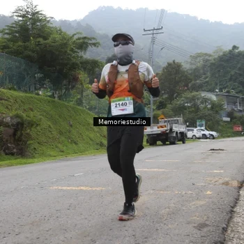 Runner Photo 9046963
