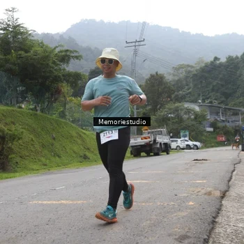 Runner Photo 9046964