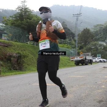 Runner Photo 9046966