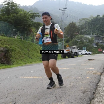 Runner Photo 9046967
