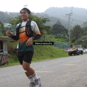 Runner Photo 9046968