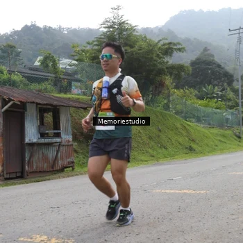 Runner Photo 9046979