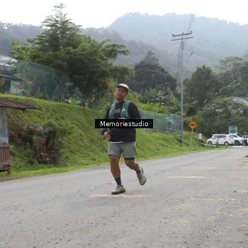 Runner Photo 9046985