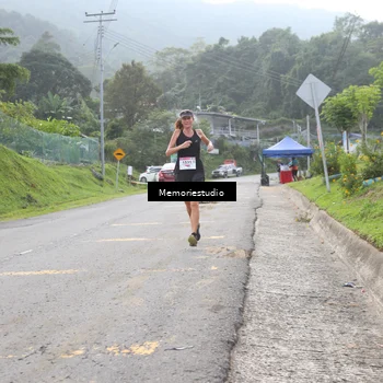 Runner Photo 9047015