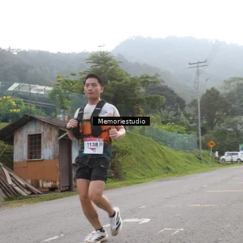 Runner Photo 9047031