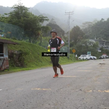 Runner Photo 9047065